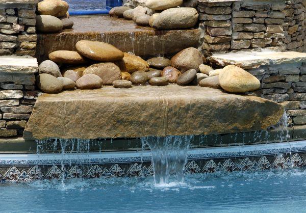 Cost of Pool Hardscaping in Santa Ana